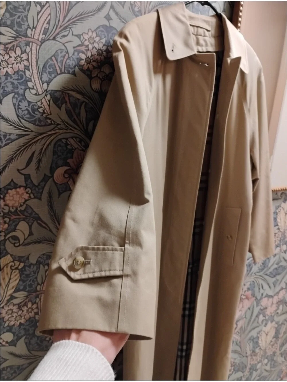 Vintage Burberrys Trench Coat - Single Breasted - Picture 3 of 16